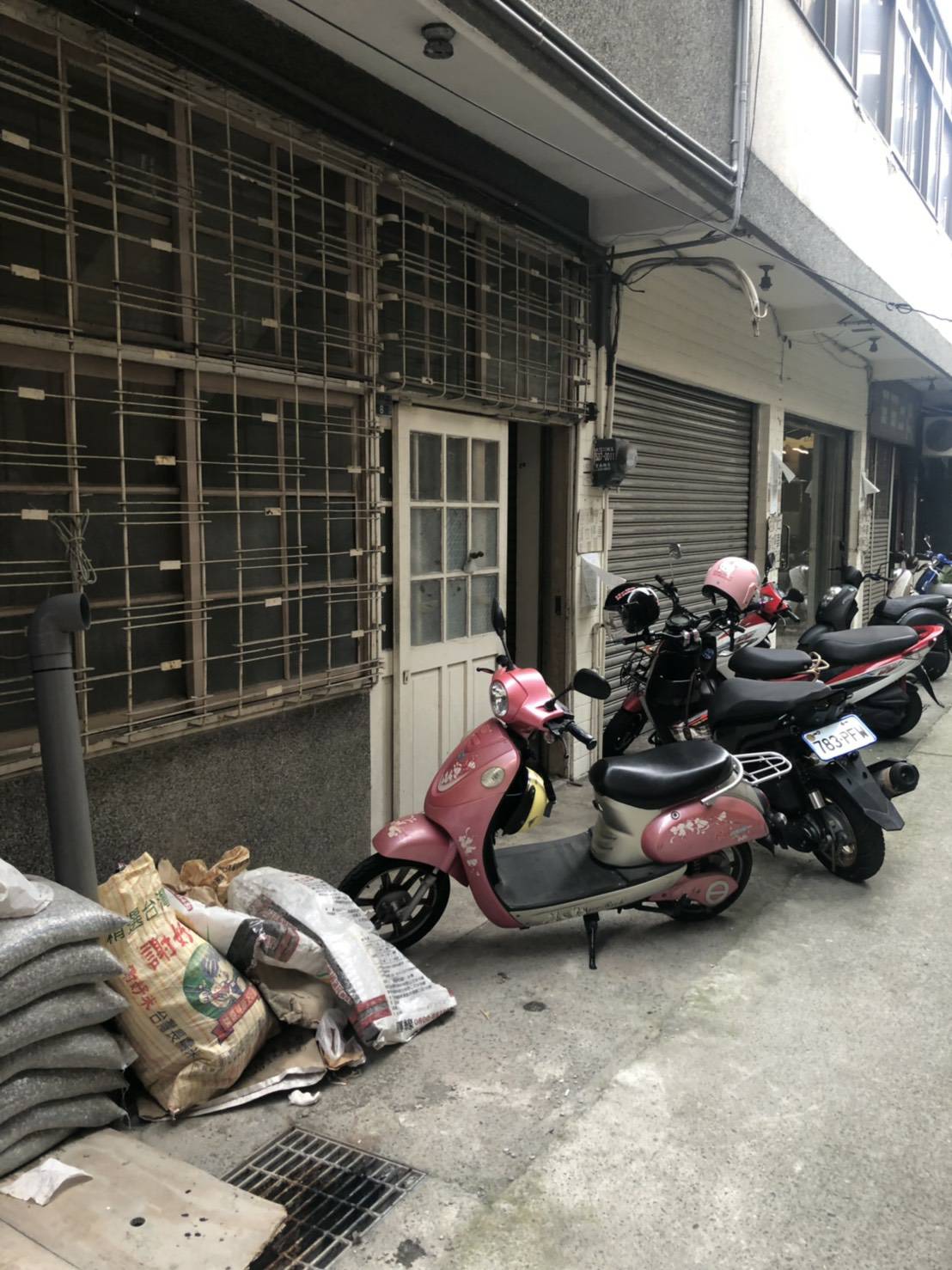 民生路店住